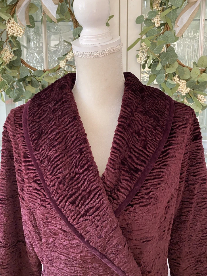 Abrigo Largo Terry Lewis Clásico Lujos Piel Sintética XS Rock Glam Borgoña Foto 2 de 4