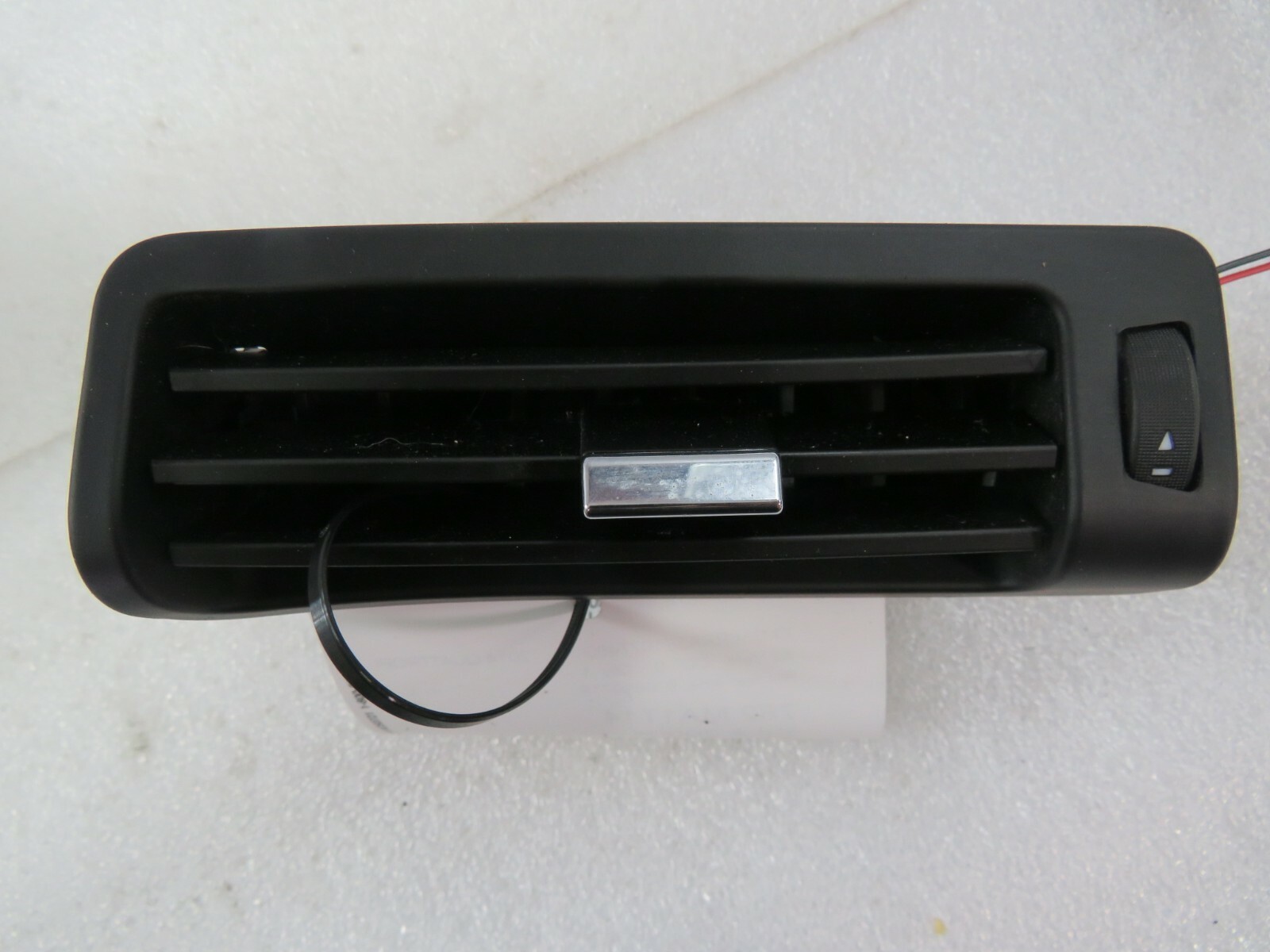 2014 Maserati Quattroporte, RH, Right Rear Side Air Vent, Used, P/N 670010719