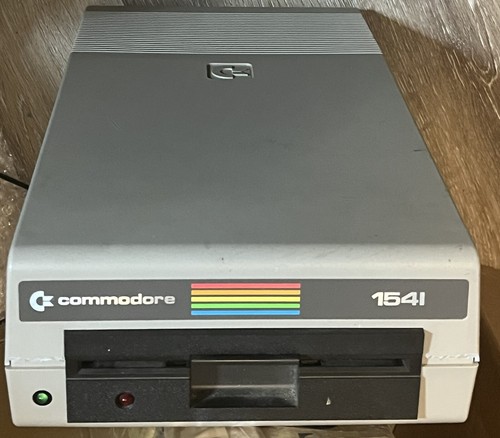 Adattatore Datassette Per Commodore C16 / Plus4 Verso C64 / VIC20 + Scatola