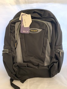 targus trek backpack