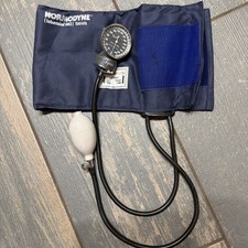 Tycos Hand Aneroid Adult Blood Pressure Cuff Sphygmomanometer