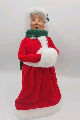Vgt Byers Choice Mrs.Claus Caroler Red Velvet White Fur Green Scarf 12'' 2004