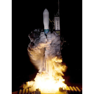 NASA Kepler Teleskop Delta Raketenstart großer Wandkunstdruck 18 x 24 Zoll