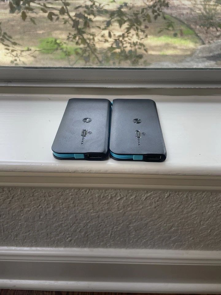 Motorola WPS-602-P893 Negro Delgado Ligero Portátil Power Pack 1860 mAh Foto 2 de 4