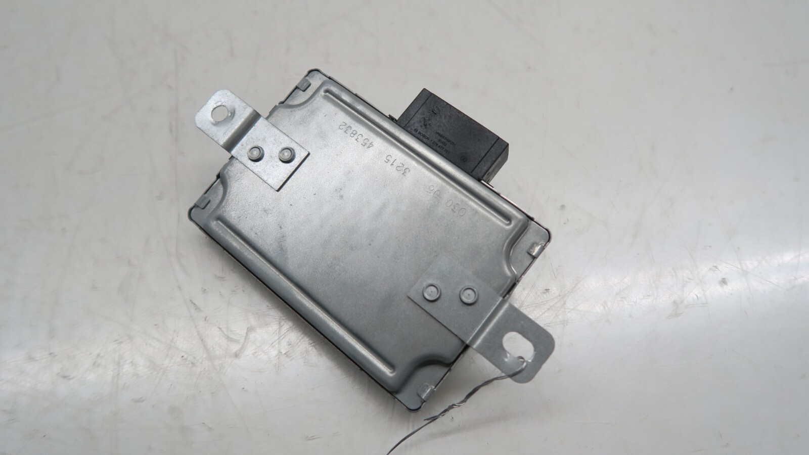 2014-2019 Maserati Ghibli OEM Rear Trunk Power Volt Inverter Control Module