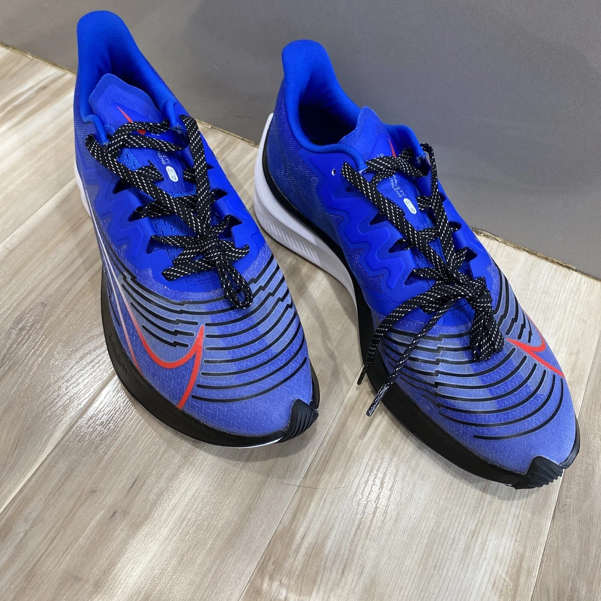 Nike running shop shoes under 2