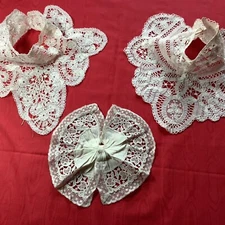 Vintage Antique Victorian Lace Bow And Two Dress High Collar Appliqués Or Trims
