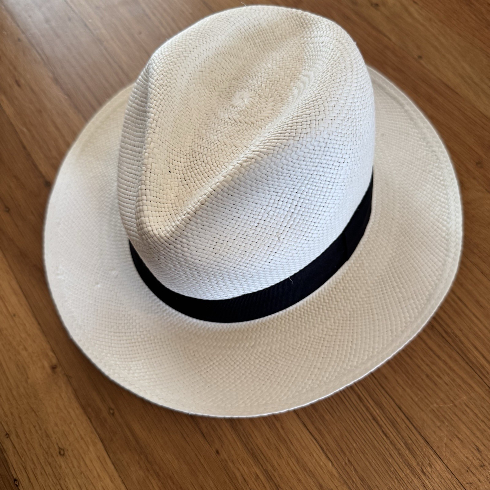 MONTECRISTI 100% STRAW GENUINE PANAMA WHITE HAT 55 Handwoven white fedora 