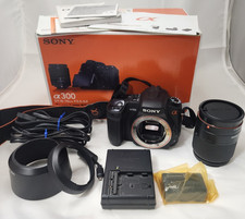 Sony Alpha a300 20.1MP Digital SLR Camera Card Battery Original Box Paperwork