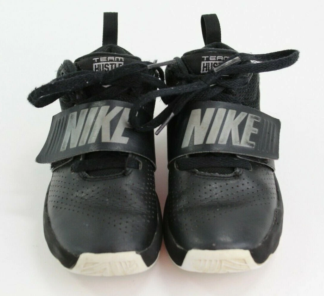 D8 nike hotsell