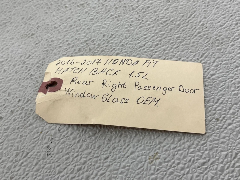 Honda Fit 2015-2020 hatchback 1,5 L puerta trasera derecha pasajero ventana vidrio fabricante original Foto 2 de 4