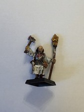 Mordheim Warrior Priest. Metal. Painted. Warhammer. Games Workshop.