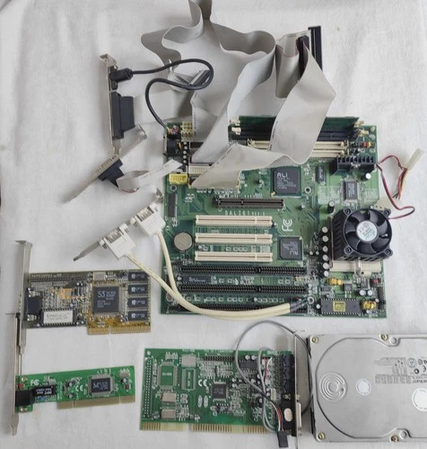 AMD-K6 III Acorp 5Ali 61,Super socket7,PCI,ISA Yamaha sound,SDRAM,AGP