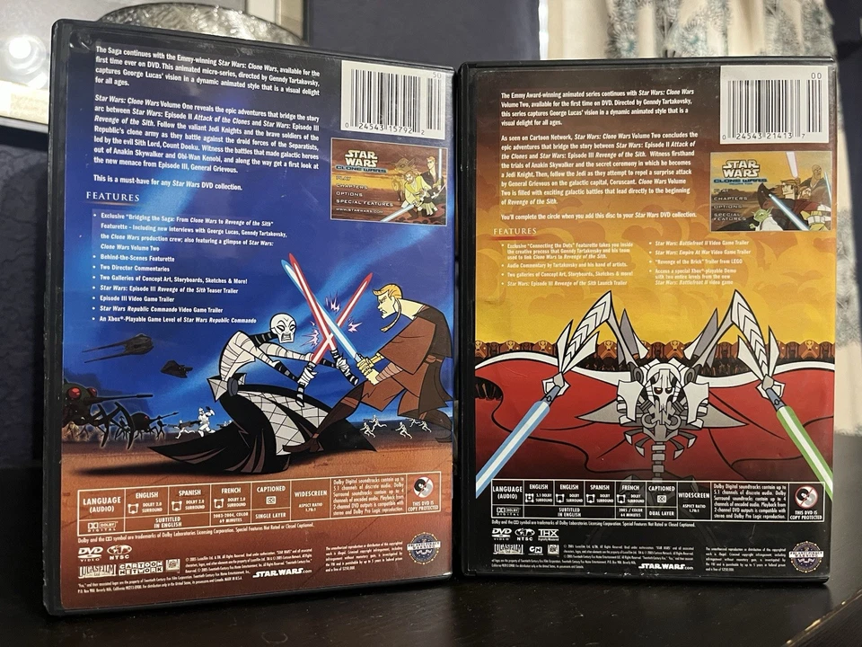 Star Wars Clone Wars: Volumes, One and Two DVD￼ Foto 2 de 2