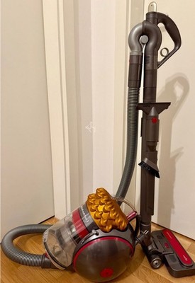 Dyson Cinetic Big Ball Multi Floor 2 Beutelloser Bodenstaubsauger 700W