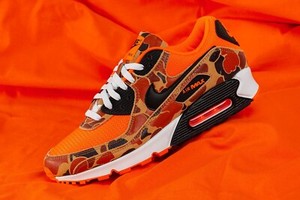 orange duck camo nike
