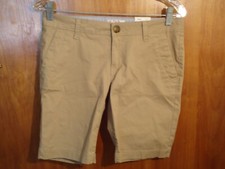 Womens " NWT " SO Size 5 Sandpaper Bermuda Shorts " BEAUTIFUL PAIR "