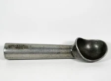 Vintage The ZEROLL 20 Toledo Ohio Aluminum Old School Ice Cream Scoop Scooper