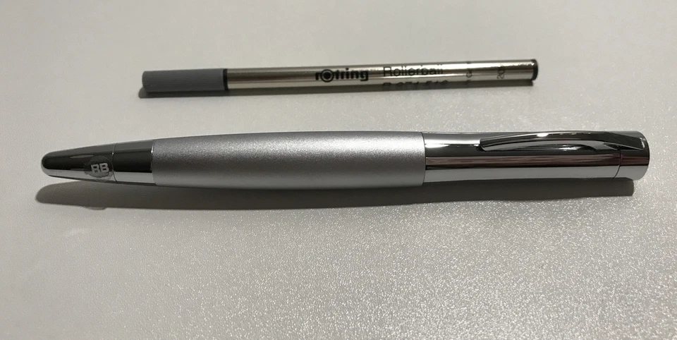 Bolígrafo Rotring Data Inicial Vintage Plateado 48007 Bolígrafo de Escritura Nuevo de Lote Antiguo Foto 4 de 4