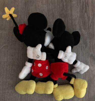 Disney Holiday Minnie Mickey Mouse Retro Plush Galerie Connected