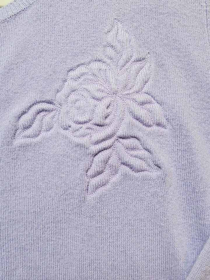 Cárdigan suéter Dressbarn para mujer talla 8 púrpura manga larga bordado con botones Foto 3 de 4