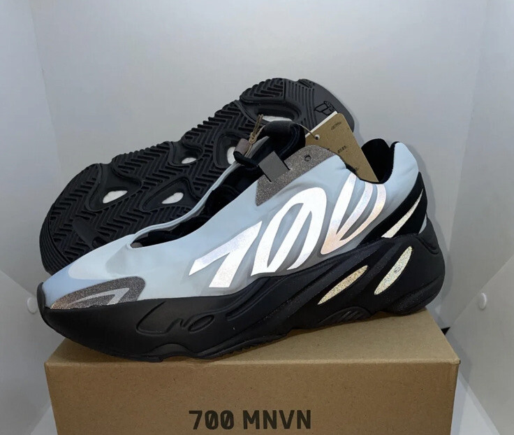 Size New Yeezy 700 MNVN Blue Tint GZ0711