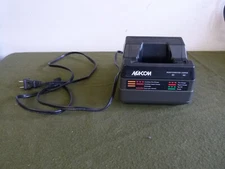 M/A-Com CH-104560-026 - Tri-Chemistry Rapid Single Battery Charger