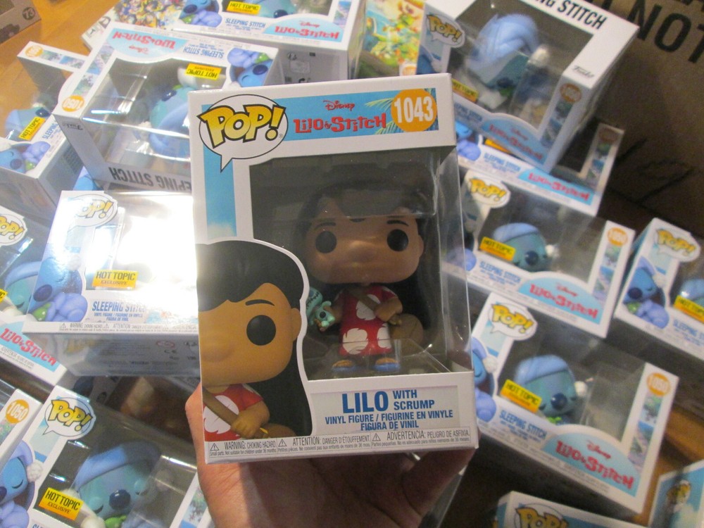 Funko Pop Disney Lilo and Stitch Lilo with Scrump Vinyl Figure #1043 2021 Edition