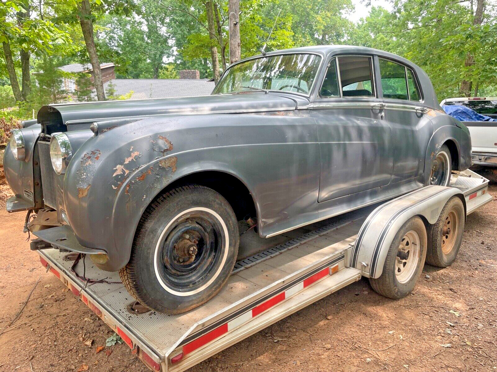 ROLLS ROYCE CLOUD BENTLEY AMP. THE WORLDS LARGEST 1946 TO 1965 USED INVENTORY