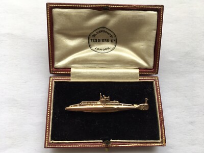SELTENE ANSTECKNADEL BROSCHE 9 KT GOLD ROYAL NAVY KLASSE C U-BOOT SWEETHEARTS 1. WELTKRIEG & OVP