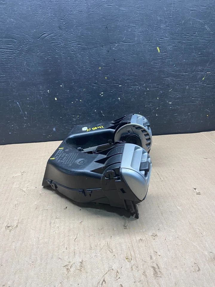 Smart Fortwo 2008 2009 centro de tablero aire acondicionado calentador ventilación ventilación OEM N0641 DG Foto 2 de 4