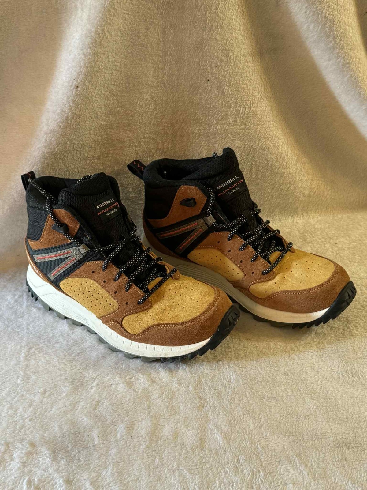 Stivali da trekking MERRELL Wildwood Mid uomo 8 pelle scamosciata impermeabili spezie