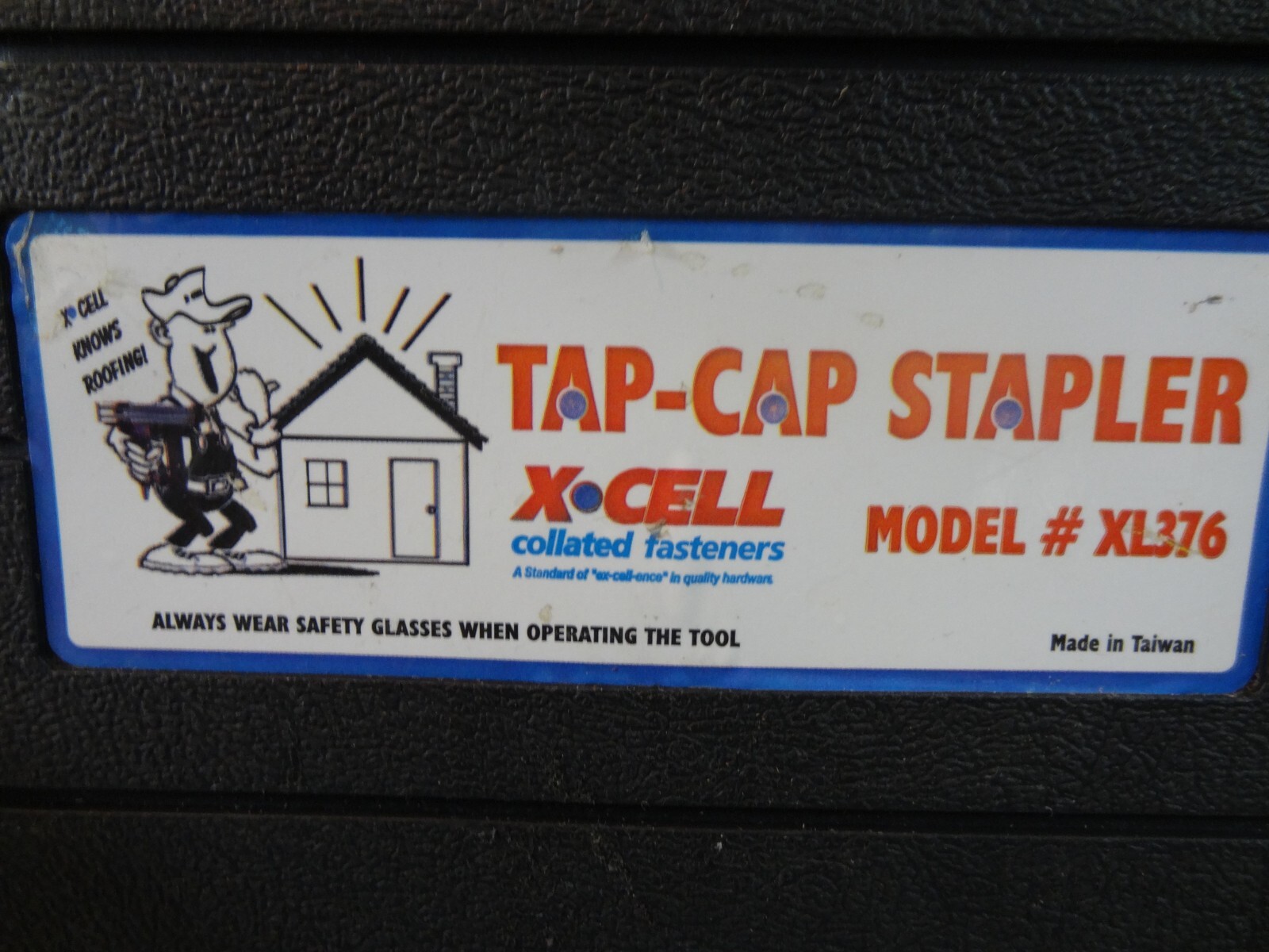 XCELL TAP-CAP STAPLER, Pneumatic Cap Stapler Nailer w/ Case, Model XL376