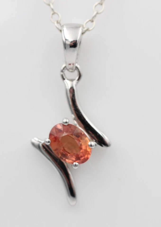 Pendente In Zaffiro Arancione Da 0,72 Carati In Argento 925 Collana Zaffiro - Immagine 3 di 4