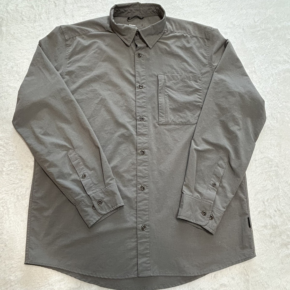 Swiss Tech GRAY Performance Men's Size L (42-44) Long Sleeve Swiss Tech GRAY Performance Men's Size L (42-44) Long Sleeve