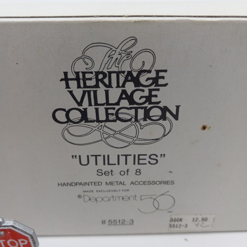 DEPT 56 UTILITIES SET OF 8 DICKENS SNOW VILLAGE 5512-3 CHRISTMAS IN THE CITY - Picture 3 of 3