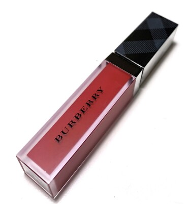 NWOB Burberry Liquid Lip Velvet Whipped Lip Cream in No 33