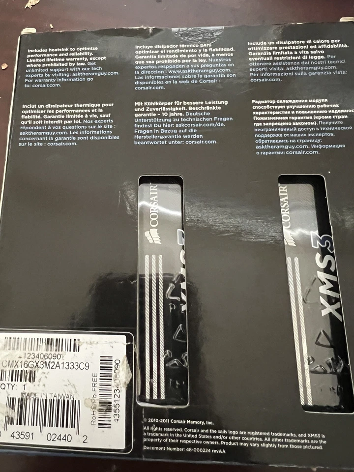 Corsair XMS3 16GB 2x8GB DDR3 1333 MHz PC3 10666 Desktop Memory 1.5V - Image 2 of 4