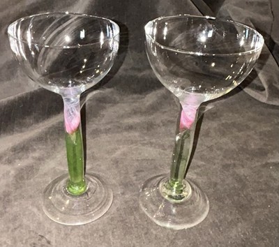 Pair (2) Chris Baker Salmon Hand Blown Art Glass Wine Glasses Pink Green Signed