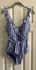 Fabulous Vineyard Vines Blue Striped One Piece Swimsuit Size S