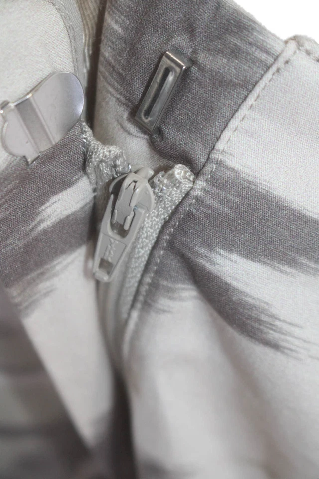 Pantalones abstractos Armani Collezioni para mujer tiro alto pierna recta marrón talla 14 Foto 4 de 4