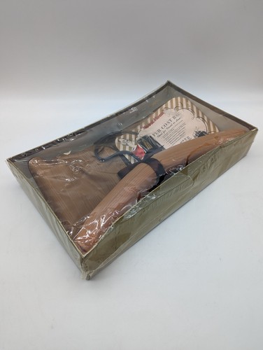 Vintage Model Home Fur Coat Bag w/ Hanger MCM Elegance - Original Packaging - Picture 8 of 8