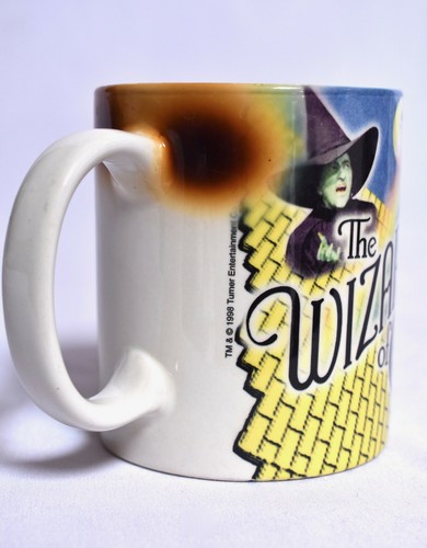 Wizard of Oz Dorothy Scarecrow Tin Man Vintage Coffee Mug Turner Entertainment - Picture 6 of 12