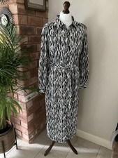 QED London shirt dress Black White Zebra Print Midi Size 12 Long Sleeve casual 