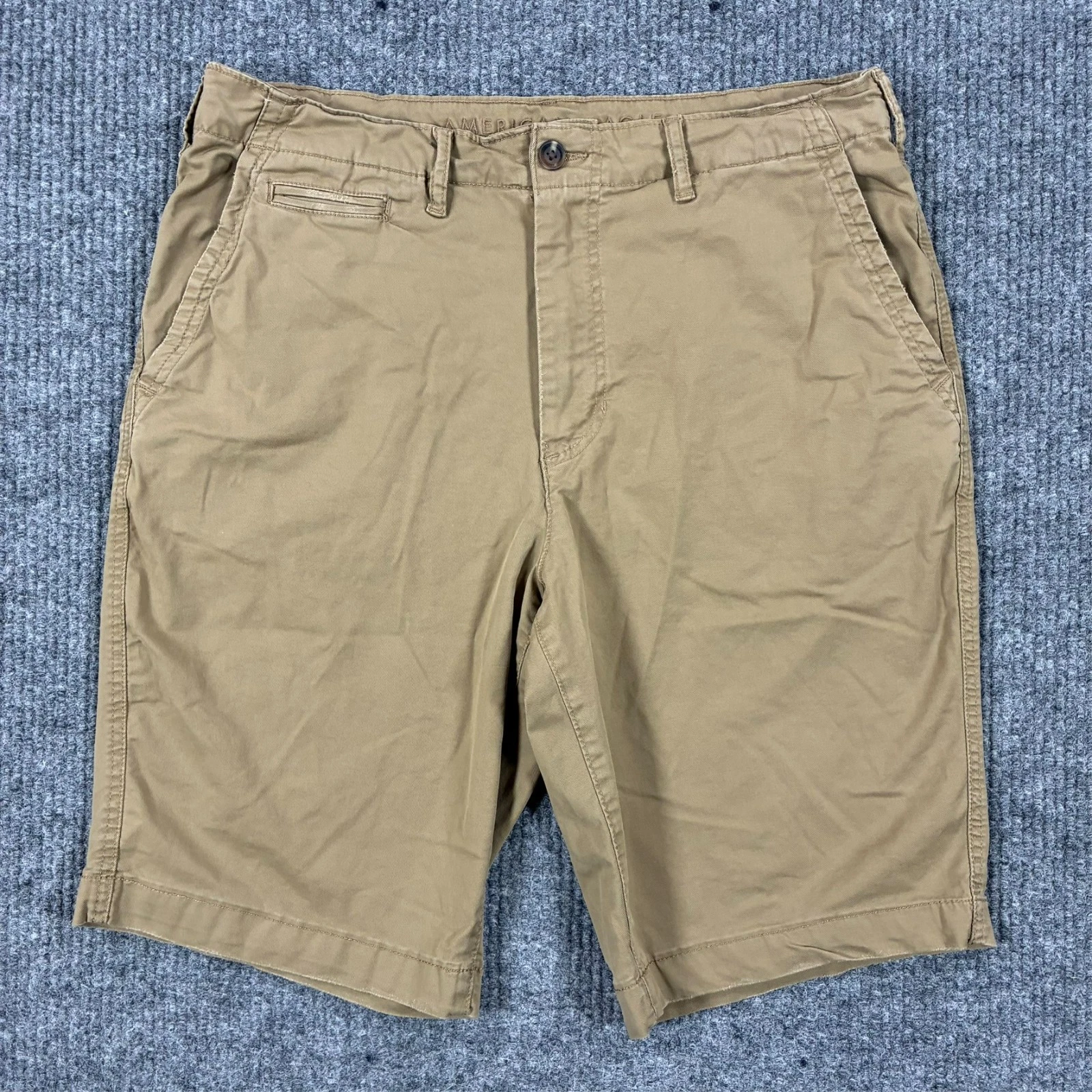 American Eagle Flex Shorts Mens Size 34 Khaki Stretch Chino Casual Flat Front