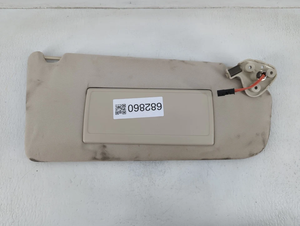 2010 Land Rover Range Rover Passenger Sun Visor Mirror Right Sunvisor ZO3NR - Image 3 of 4