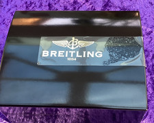 Boxed Breitling Avenger Skyland Chronograph Men's watch . A13380 + COA 16