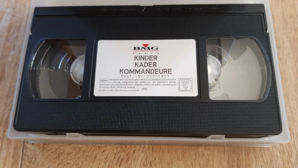 VHS Kinder Kader Kommandeure DDR Propaganda atlas Film - Bild 4 von 4