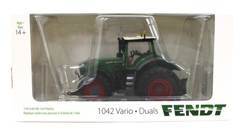 2024 SpecCast 1:64 *FENDT* Model 1042 Vario Tractor w/DUALS Front & Rear *NIB* - Picture 5 of 5