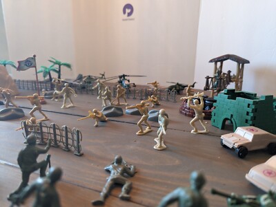 True Heroes Ultimate Military Forces Soldiers Army Men lot w